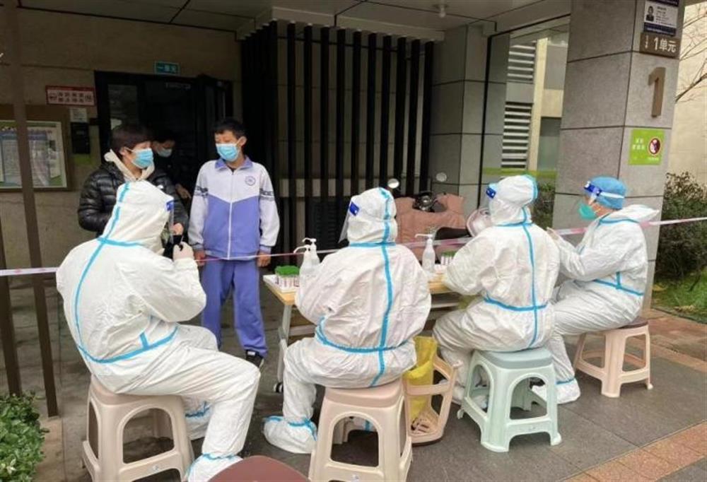 疫情防控 | 点点体育在线登录入口企管集团：助力疫情防控 践行责任担当